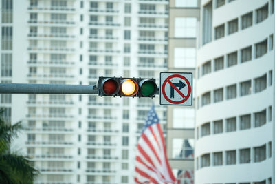 Road Signs U.S. Visitors Misread Most Often (and What They Mean)