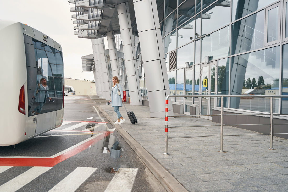 LaGuardia Airport (LGA) Car Rental: Shuttles, Routes & Tolls