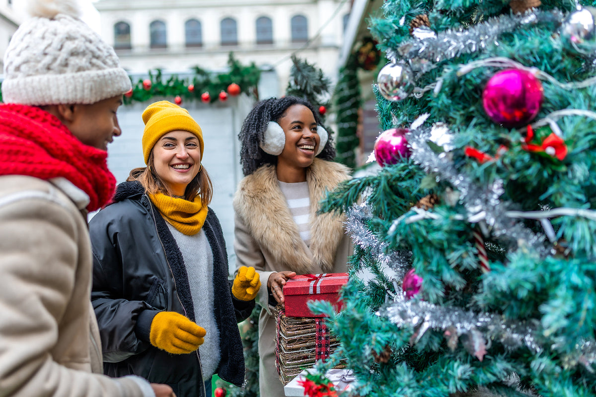 Holiday Travel Traffic Patterns: Thanksgiving & Christmas Strategy