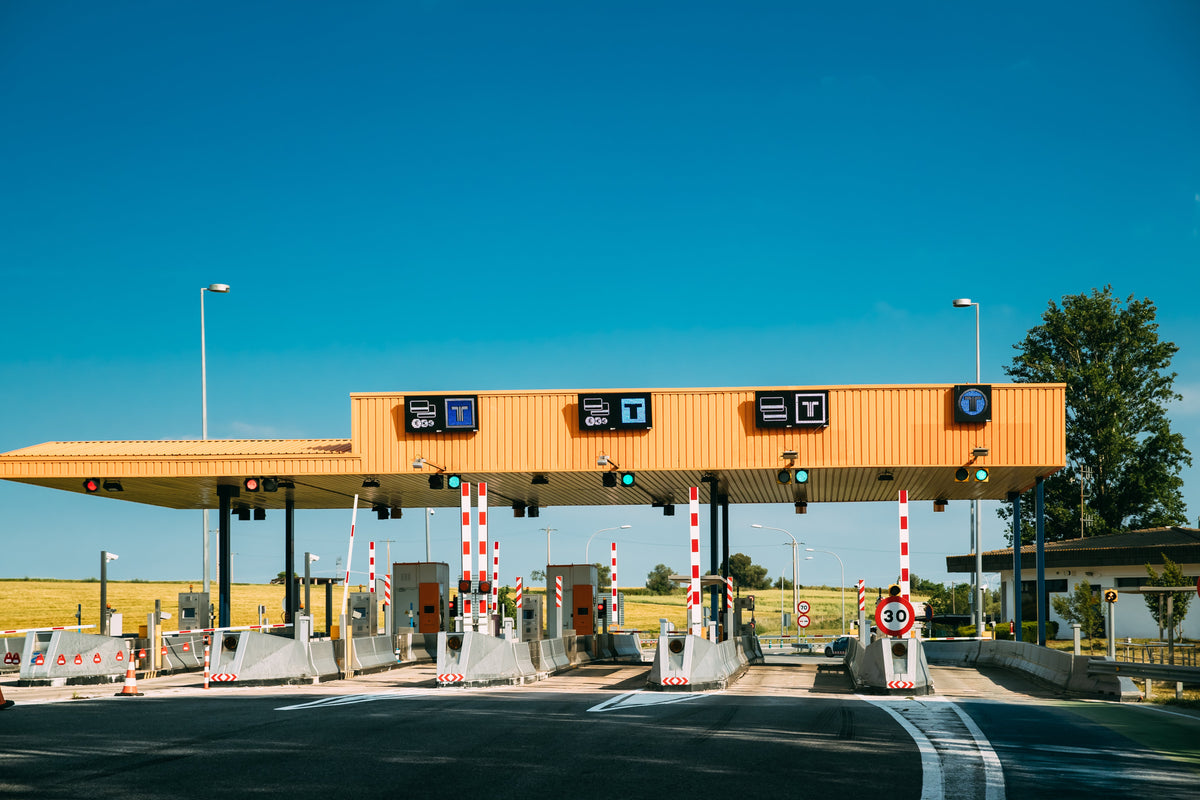 Texas Toll Roads with a Rental: TxTag, PayByMail & Tips